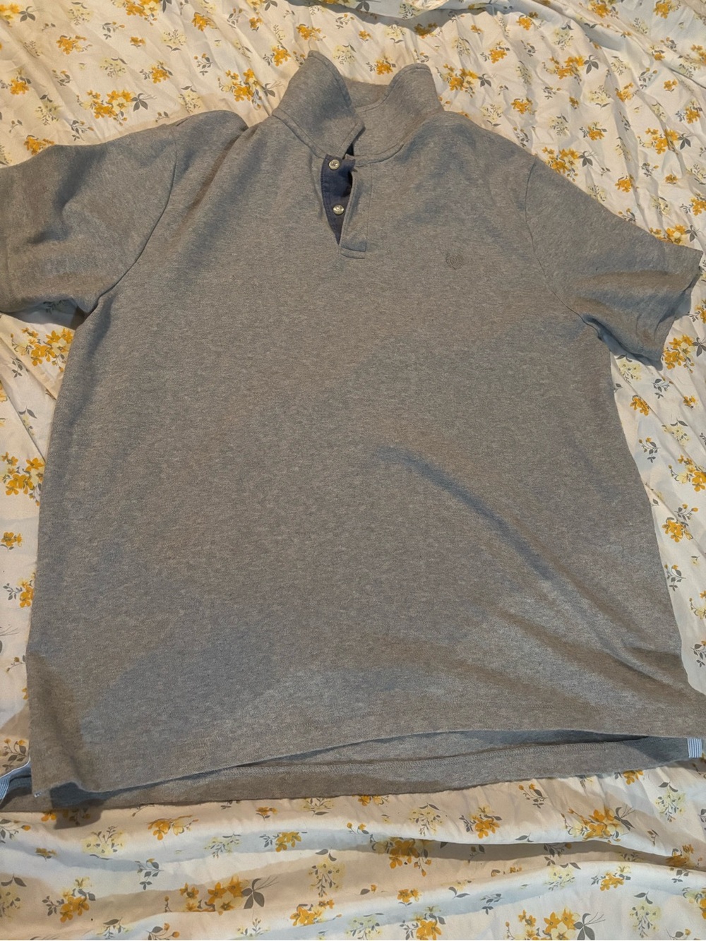 Chaps Men's Heather Gray V-Neck Short-Sleeve Polo Sweater